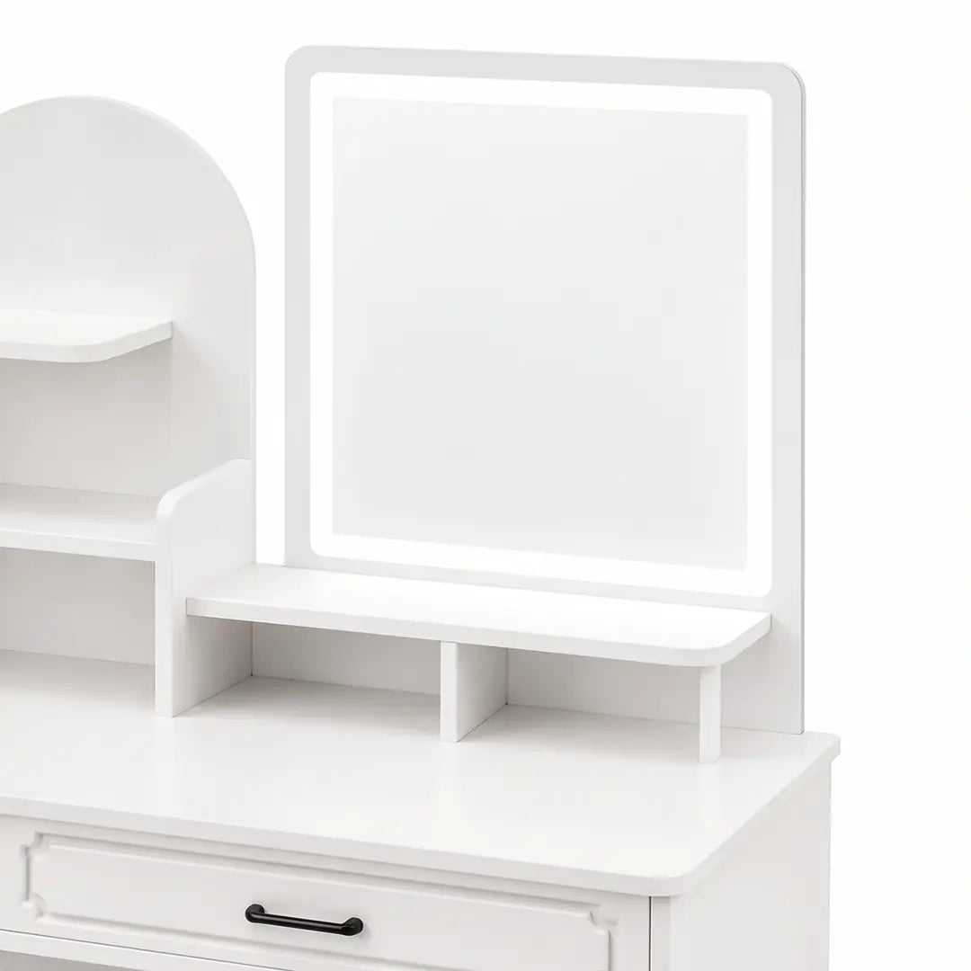 Sto za šminkanje Imara bijeli - detalj LED rasvjete na ogledalu